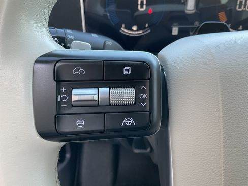 Used 2024 Hyundai Santa Fe SEL image 34