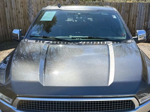 Used 2018 Ford F150 Platinum w/ FX4 Off-Road Package image 17