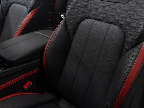 Used 2025 Bentley Continental GT Speed image 44