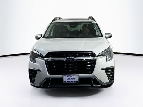 Used 2023 Subaru Ascent Touring AWD/4WD image 2