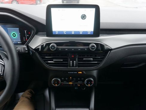 Used 2023 Ford Escape Active image 11