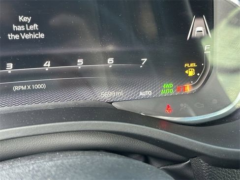 Used 2025 RAM 1500 Lone Star image 16