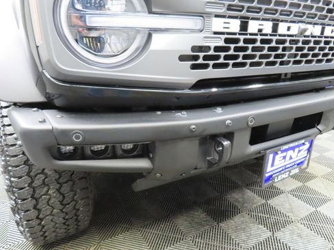 Used 2025 Ford Bronco Badlands w/ Sasquatch Package AWD/4WD image 55