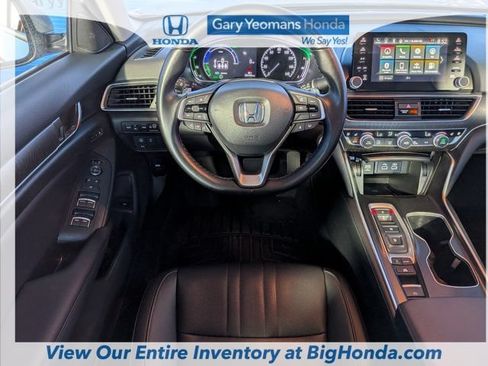 Used 2022 Honda Accord Touring image 17