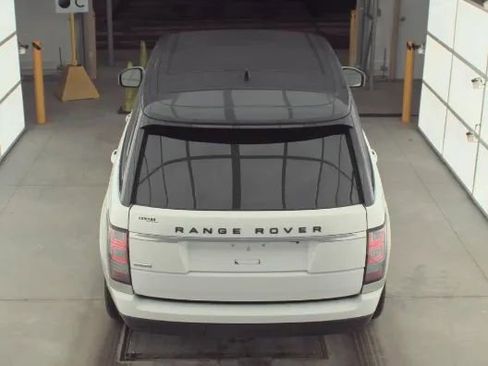 Used 2017 Land Rover Range Rover Supercharged AWD/4WD image 7