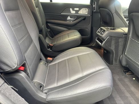 Used 2023 Mercedes-Benz GLS 580 4MATIC image 42
