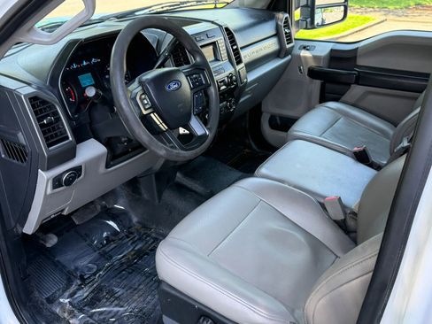 Used 2019 Ford F350 XL w/ Power Equipment Group AWD/4WD image 11