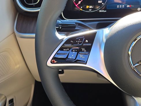 New 2026 Mercedes-Benz C 300 4MATIC Sedan image 21