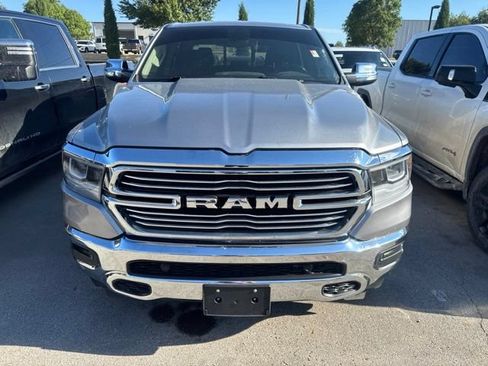 Used 2019 RAM 1500 Laramie AWD/4WD image 2