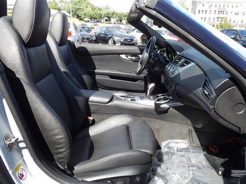 Used 2009 BMW Z4 sDrive35i RWD image 14