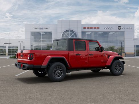 New 2025 Jeep Gladiator Sport image 42