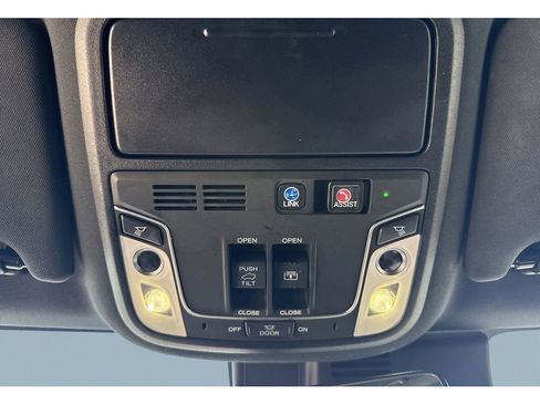 Used 2020 Honda Pilot Black Edition image 27