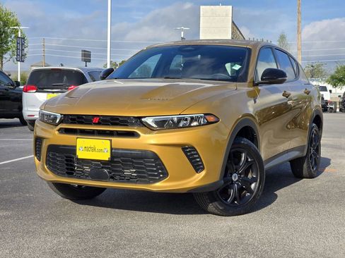 Used 2024 Dodge Hornet GT w/ GT Blacktop Package image 1