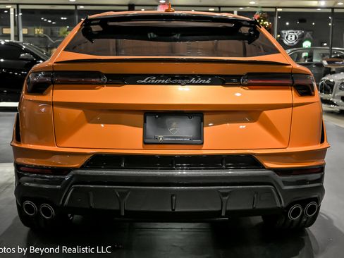 Used 2024 Lamborghini Urus Performante image 9