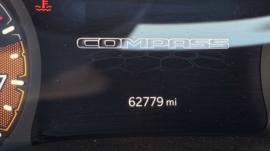 Used 2024 Jeep Compass Limited AWD/4WD image 7