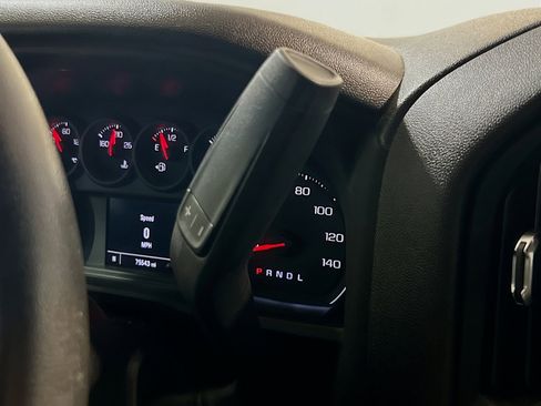 Used 2022 Chevrolet Silverado 1500 Custom w/ LPO, Dark Essentials Package RWD image 12