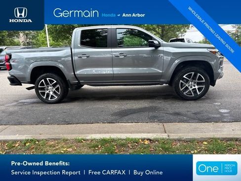 Used 2023 Chevrolet Colorado Z71 w/ Advanced Trailering Package AWD/4WD image 7