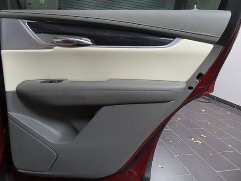 Certified 2023 Cadillac XT6 Premium Luxury w/ Technology Package FWD image 11