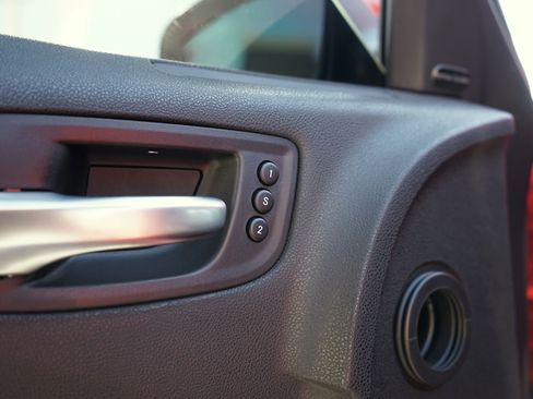 Used 2016 Dodge Charger SRT w/ Harman/Kardon Audio Group image 13