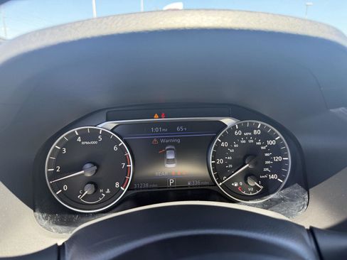 Used 2025 Nissan Altima 2.5 SV FWD image 23