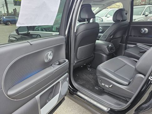 New 2026 Hyundai Ioniq 9 Limited image 13