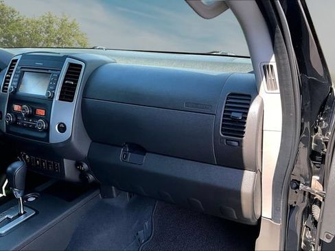 Used 2021 Nissan Frontier PRO-4X w/ Pro-4x Utility Package AWD/4WD image 26