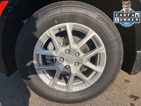 Used 2024 Chevrolet Equinox LT w/ LPO, Floor Liner Package AWD/4WD image 4