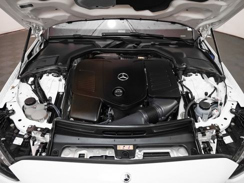 Certified 2022 Mercedes-Benz C 300 Sedan image 4