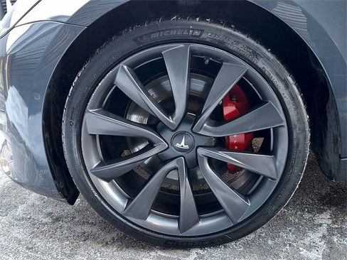 Used 2020 Tesla Model 3 Performance image 15