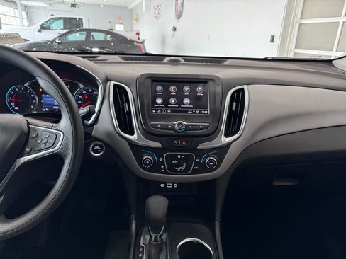 Certified 2023 Chevrolet Equinox LS w/ LS Convenience Package image 16