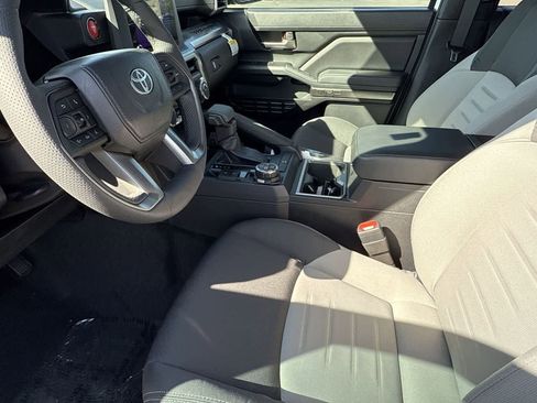 New 2025 Toyota Tacoma TRD Off-Road image 17