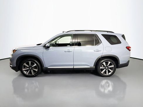 Certified 2023 Honda Pilot Touring image 4