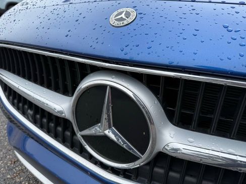 Used 2022 Mercedes-Benz C 300 Sedan image 6