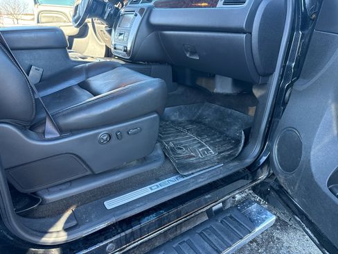 Used 2013 GMC Sierra 3500 Denali image 41