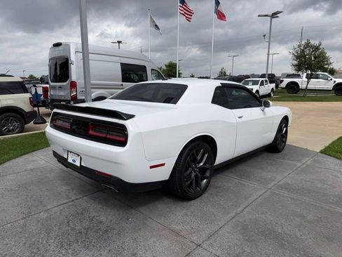 Used 2022 Dodge Challenger SXT w/ Blacktop Package RWD image 7