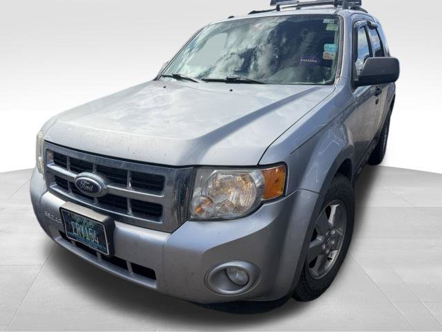 Used 2012 Ford Escape XLT AWD/4WD image 2
