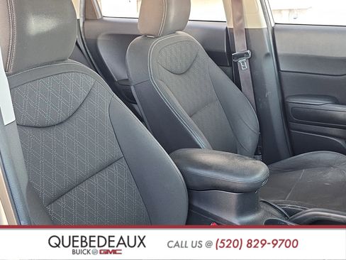 Used 2014 Kia Soul FWD image 25