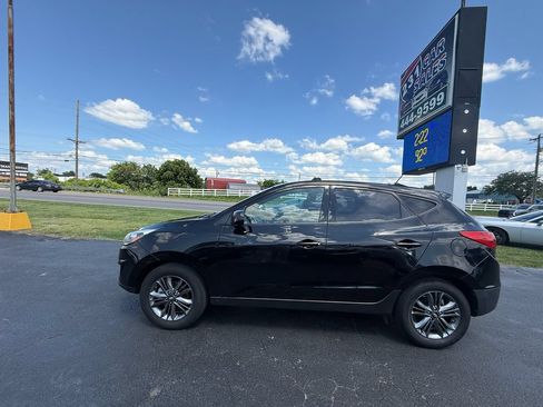 Used 2015 Hyundai Tucson GLS w/ Option Group 02 FWD image 7