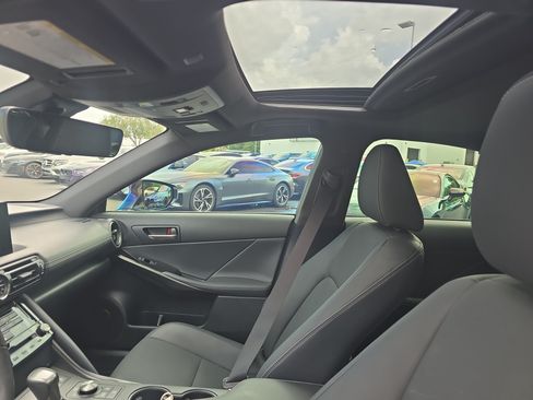 Used 2023 Lexus IS 300 w/ Comfort Package RWD image 26