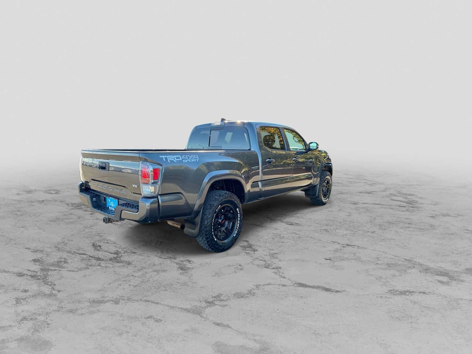Used 2020 Toyota Tacoma TRD Sport AWD/4WD image 8