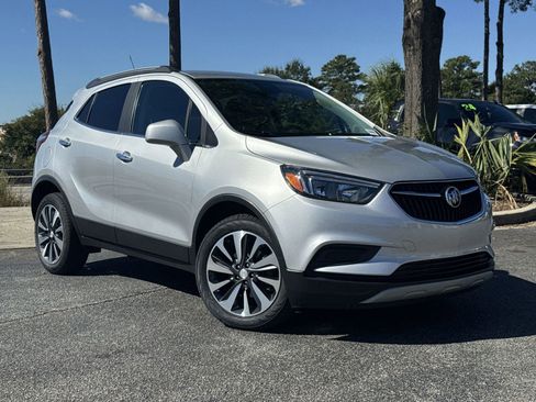 Used 2022 Buick Encore Preferred w/ Safety Package image 2