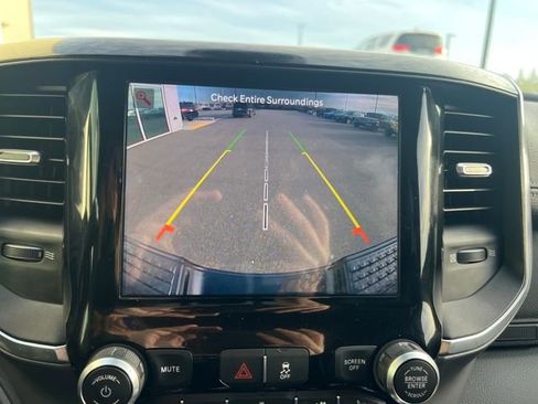 Used 2022 RAM 2500 Laramie w/ Night Edition image 18