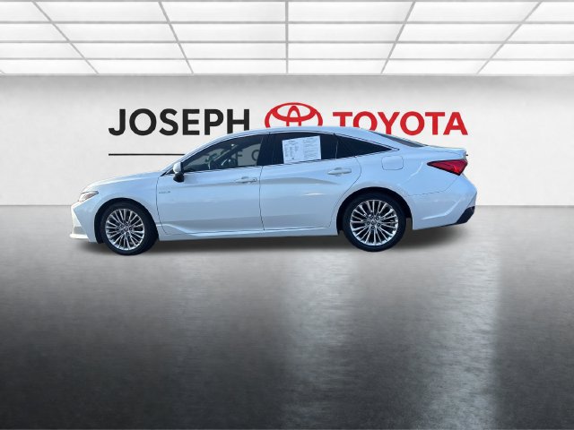 Used 2020 Toyota Avalon Limited w/ Advanced Safety Package FWD image 11
