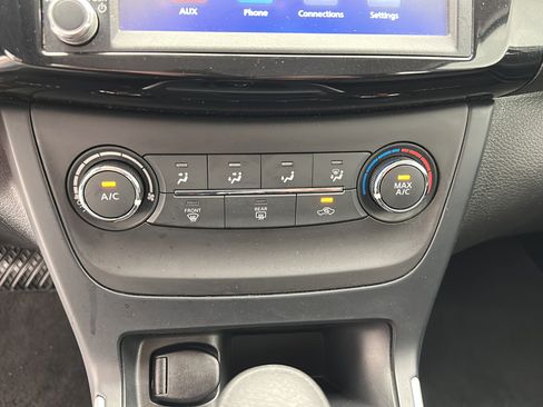 Used 2019 Nissan Sentra S FWD image 17