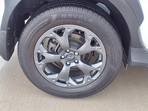 Used 2022 Subaru Crosstrek 2.5i Sport w/ Popular Package #3 image 5