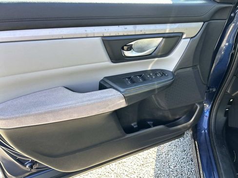 Used 2017 Honda CR-V LX image 16