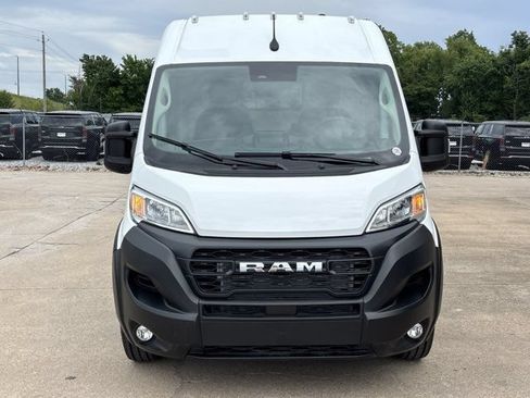 New 2026 RAM ProMaster 2500 w/ Convenience Group FWD image 9
