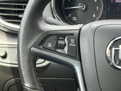 Used 2020 Buick Encore Preferred w/ Safety Package AWD/4WD image 43