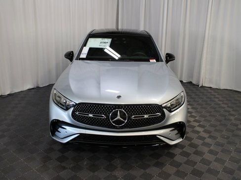 New 2025 Mercedes-Benz GLC 300 4MATIC image 33