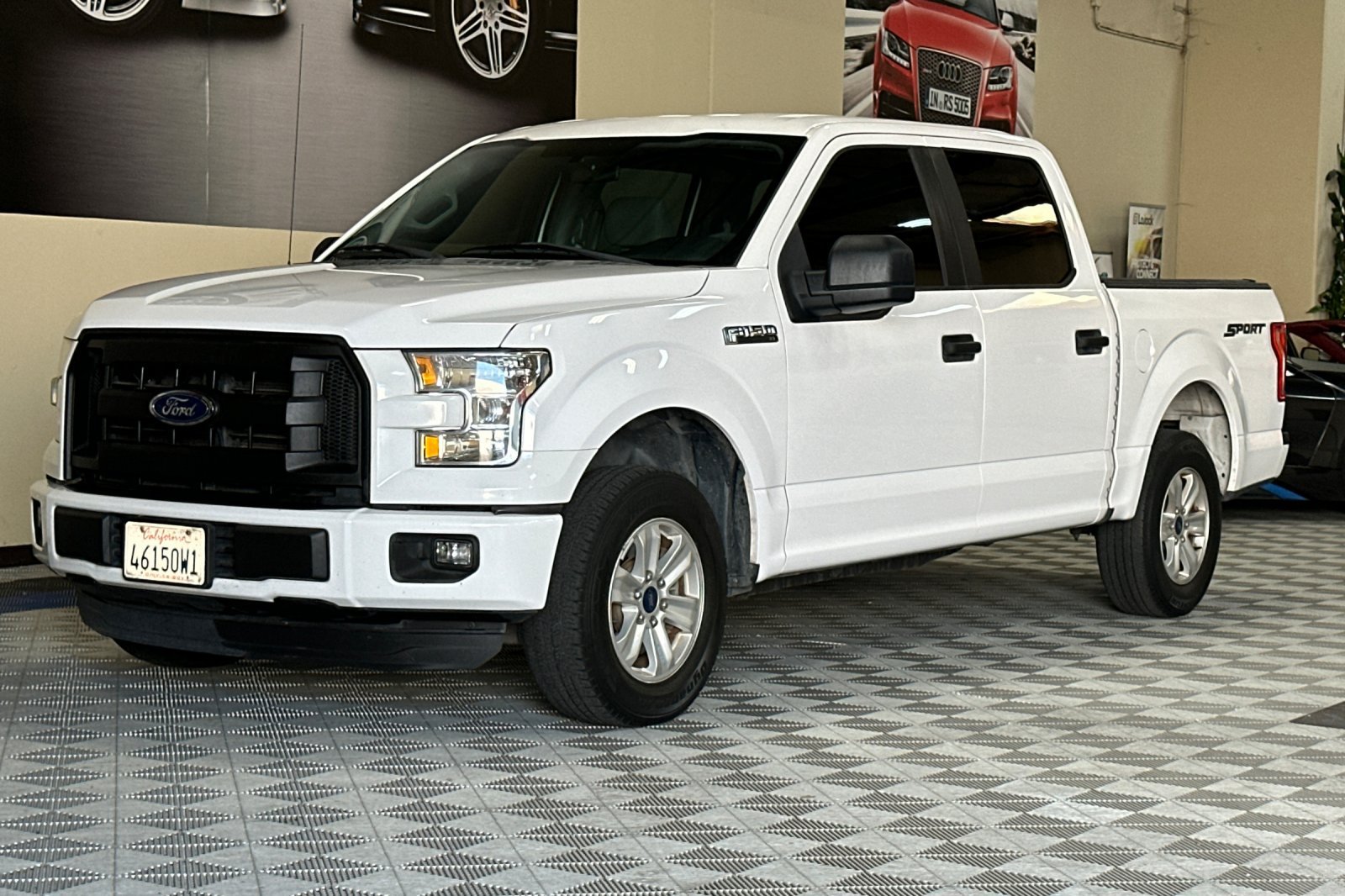 Used 2016 Ford F150 XL w/ Equipment Group 101A Mid RWD image 8